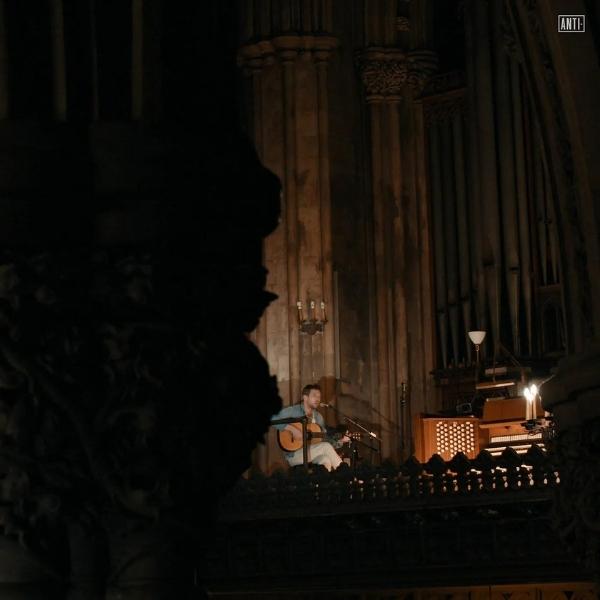 Fleet Foxes // A Very Lonely Solstice