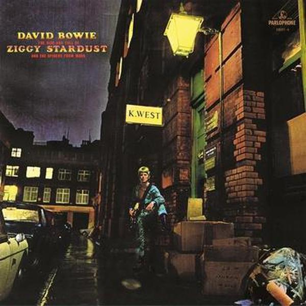David Bowie // The Rise and Fall Of Ziggy Stardust And The Spiders From Mars